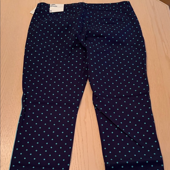 Old Navy women's pixie pants - Navy and Teal Dots - Picture 3 of 6